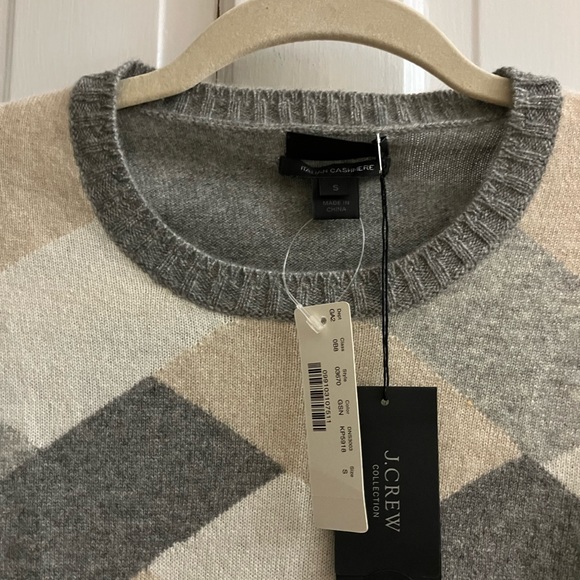 J crew Italian Cashmere sweater - Picture 2 of 3